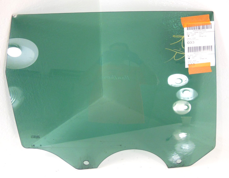 04-10 Volkswagen Touareg Rear Door Window Glass Pass Right W/O Insulation OEM