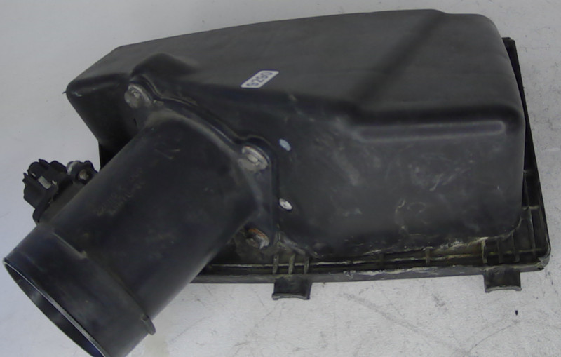 2004-2008 Nissan Maxima MAS Sensor Air Flow Intake Meter Cleaner Upper Box OEM