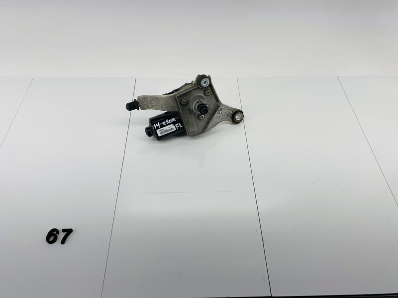 13-19 FORD ESCAPE FRONT LEFT DRIVER SIDE WINDSHIELD WIPER WASHER ARM MOTOR OEM