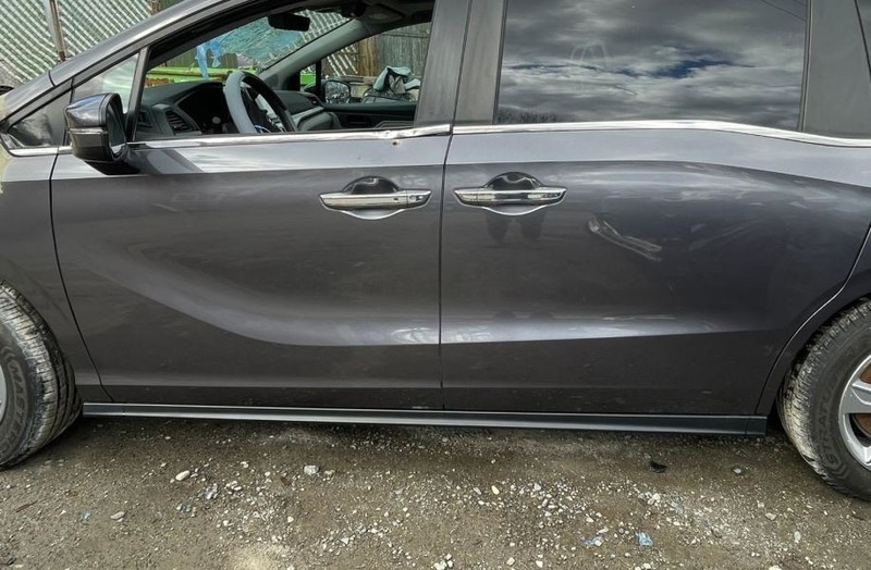 2018-24 HONDA ODYSSEY LEFT ROCKER MOULDING GRAY PC:NH797M 23K EX-L 54206