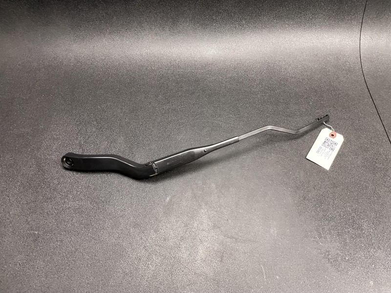 Front Left Windshield Wiper Arm 2018 Dodge RAM 1500 55277449AE 2016 2017- 2022 X