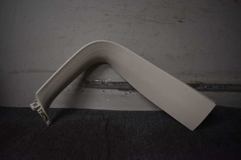 2016-2020 MERCEDES BENZ GLC300 4MATIC UPPER TRIM RIGHT SIDE FACTORY OEM