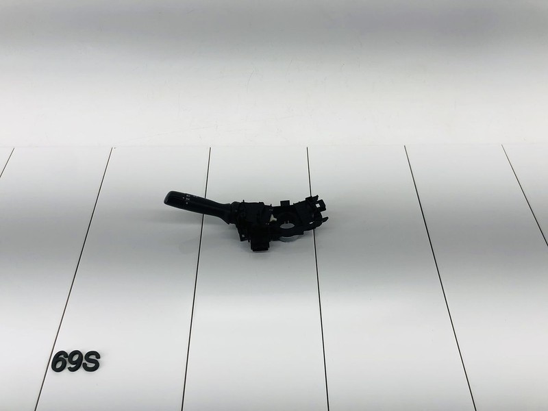 12-16 SUBARU IMPREZA STEERING COLUMN TURN SIGNAL & HEADLIGHT LEVER SWITCH OEM