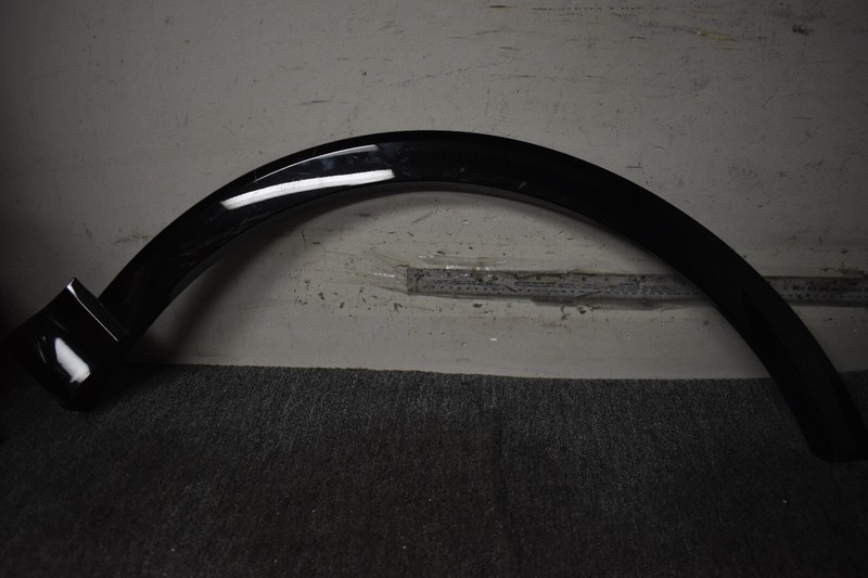 2021-2023 AUDI Q4 E TRON RIGHT SIDE WHEEL ARCH FACTORY OEM