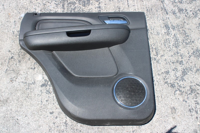 2007-2013 GM Left Rear Passenger Interior Door Panel P/N 15096319