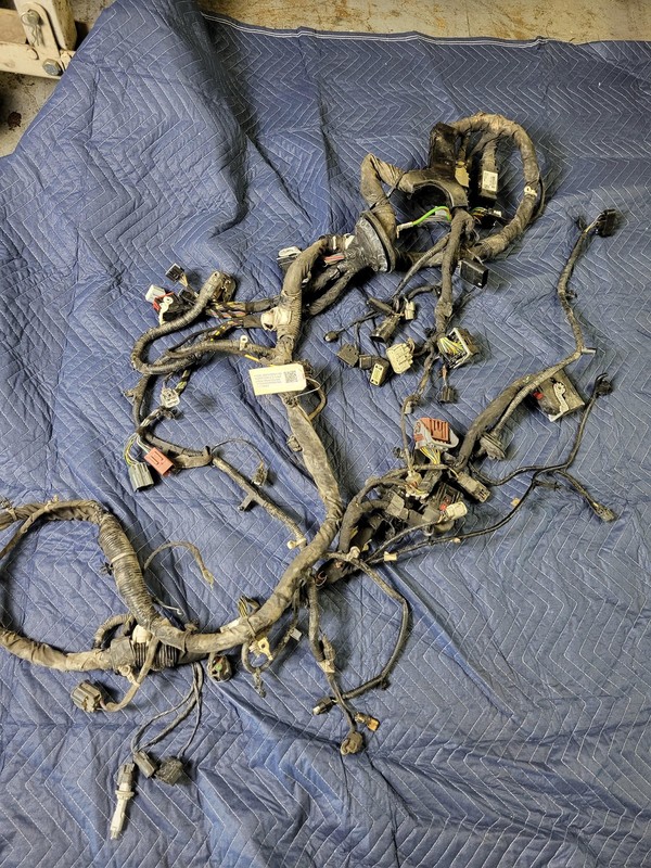 Used Oem Ford Engine Bay Wiring Harness for 2022-2023 F-150 2.7L 4x4