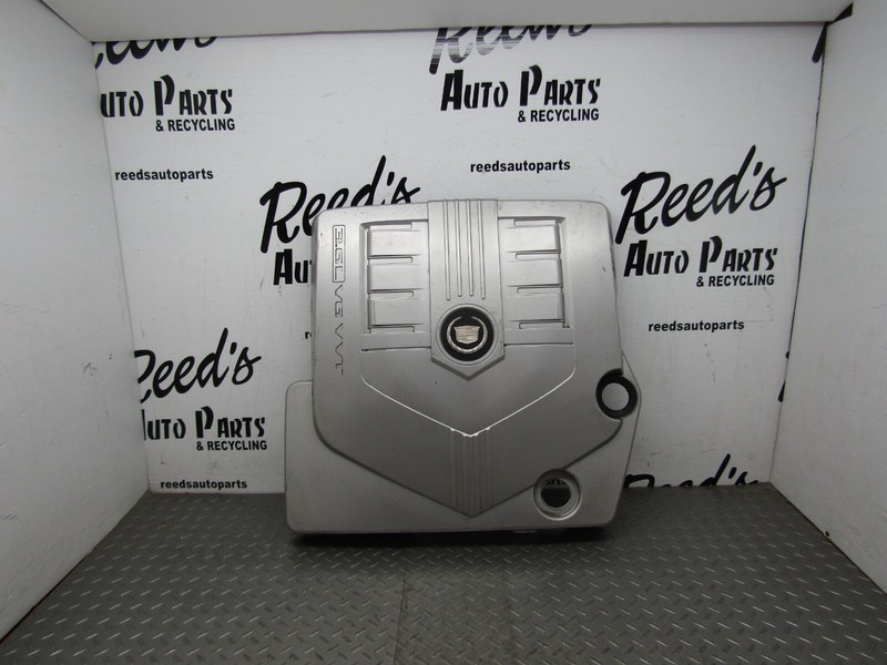 2004 to 2009 Cadillac SRX 3.6L Plastic Engine Cover Shield OEM