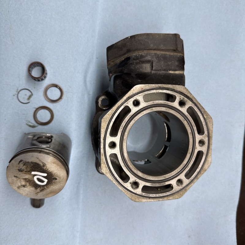 1996 - 1997 ARCTIC CAT POWDER EXTREME ZRT 600CYLINDER JUG PISTON TOP END # 10