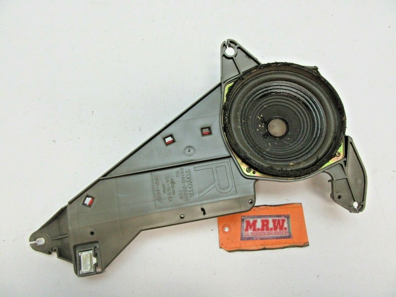RIGHT REAR RADIO SPEAKER QUARTER PANEL MOUNTED BACK SEAT SPEAKER SOUND CELICA RR