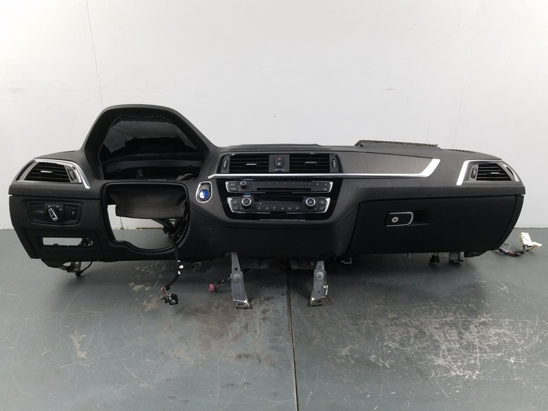 2018 BMW M2 F87 Dash Panel / Glovebox / AC Controls / Radio -** #2909 J3