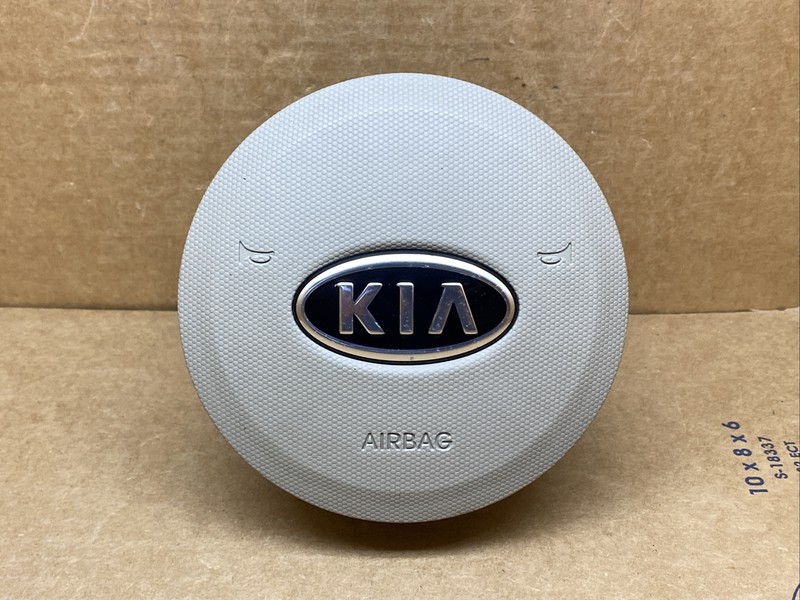 2010-2013 Kia Soul Front Left Driver Side Steering Wheel Air Bag Airbag Tan