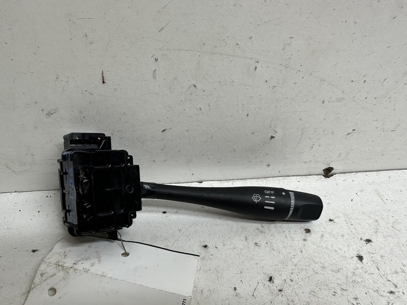 2003-2004 NissanXterra Front Wiper Combo Column Switch Oem