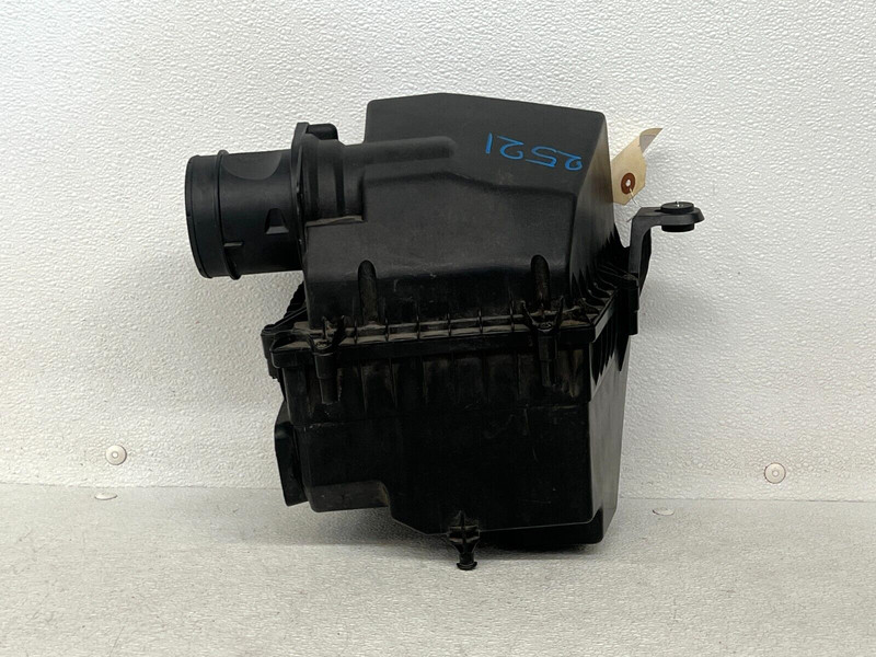 ⭐17-19 JAGUAR F-PACE 2.0L ENGINE MOTOR AIR INTAKE CLEANER FILTER BOX OEM LOT2521