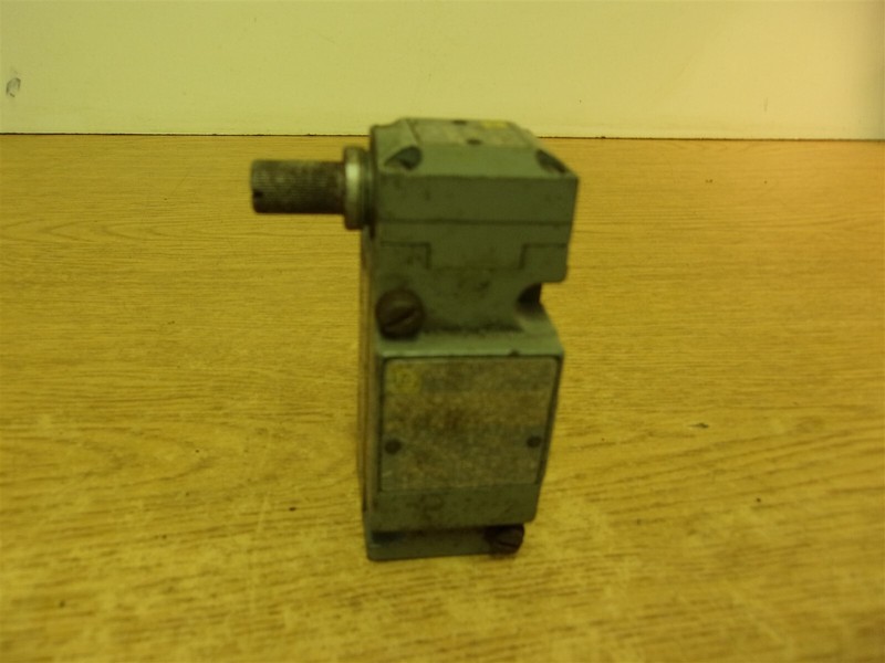 Square D Class 9007 Type CT-62 Limit Switch "O" *FREE SHIPPING*