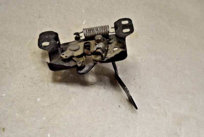2009-2012 DODGE RAM 2500 FRONT HOOD LOCK LATCH OEM