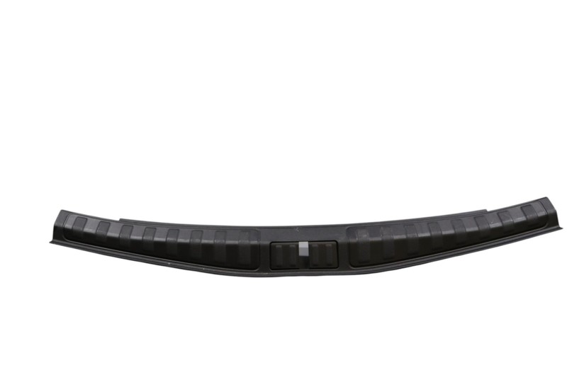 17-23 Alfa Romeo Stelvio Trunk Latch Lock Sill Plate Cover Trim 156126138 Oem