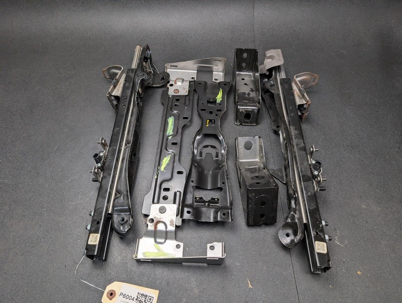 Front Left Seat Track Rails Set 2015 Honda Odyssey 2014 2016 2017