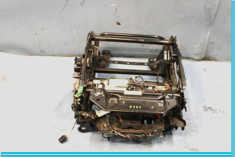 10-13 Land Rover Range Rover Sport Front Right Side Seat Frame Rail w/Motor OEM