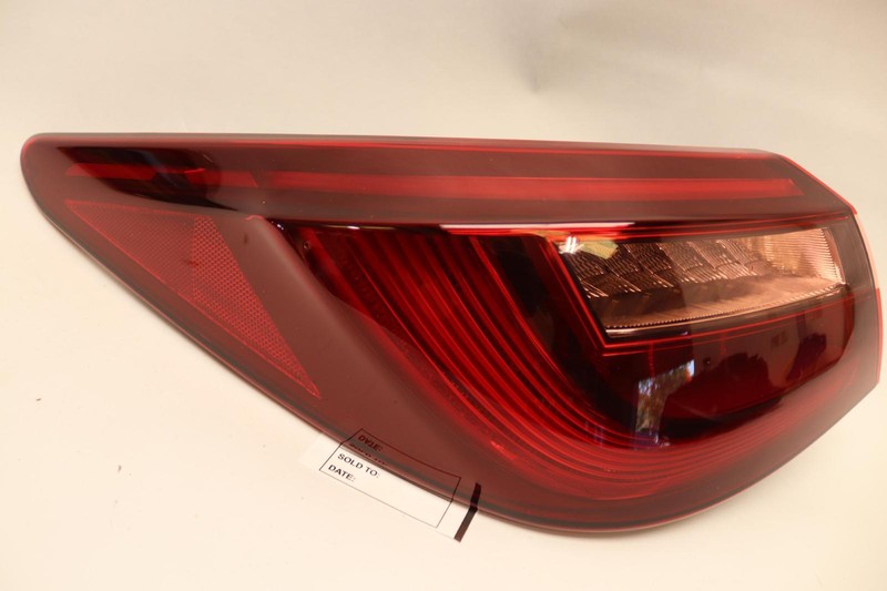 2018-2020 INFINITI Q50 REAR LEFT SIDE QUARTER PANEL TAIL LIGHT LAMP OEM