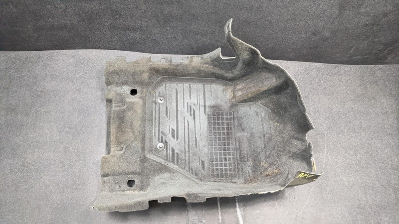 Front Left Floor Covering Carpet 2016 Volvo V60 39827159 2012 2013 2014 2015