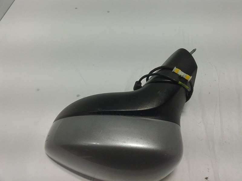 2017-2019 Chrysler Pacifica Driver Side View Mirror Power Heated w/o Camera