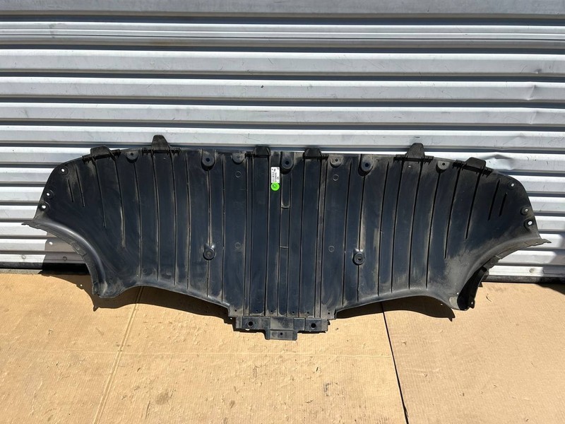 ✅ 20-24 Model Y Rear Bumper Diffuser Lower Splash Shield 1638051-00-B w/scratch