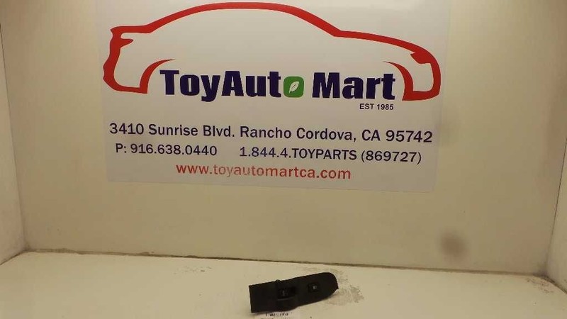 TC SCION2006 RH FRT WINDOW SWITCH