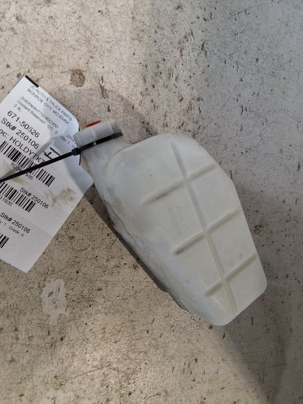 Coolant Reservoir Fits 12-16 CR-V 3411935
