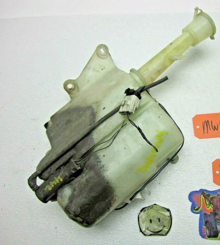 WINDSHIELD WASHER BOTTLE FLUID JUG TANK for 95 97 98 99 00 01 02 MAZDA MILLENIA