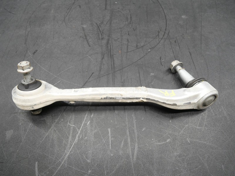Used Front Passenger Right Lower Control Arm 2016-2024 Chevy Camaro SS 6.2L OEM