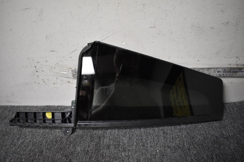 2018-2020 VOLKSWAGEN SEL TIGUAN FIXED GLASS FACTORY OEM