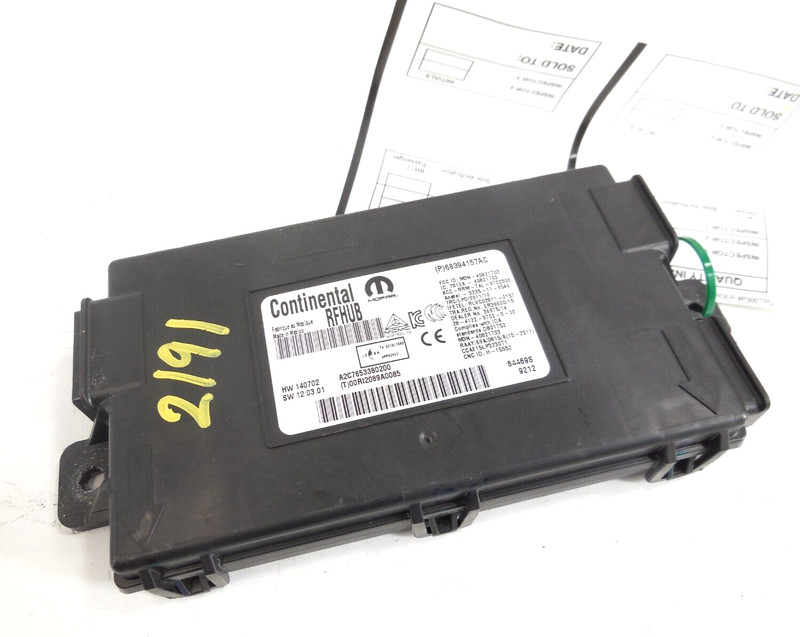2019 19 Chrysler 300 Keyless Entry Control Module OEM 68394157AC
