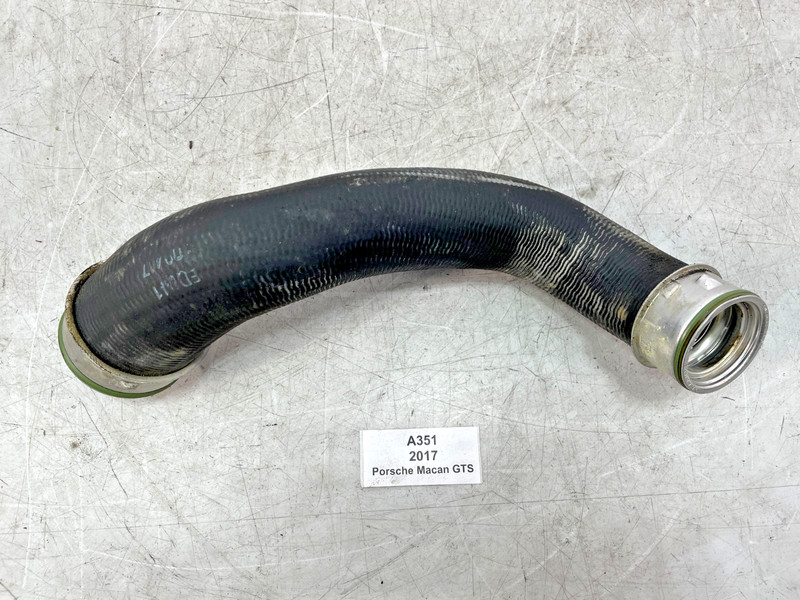 ✅ 15-18 OEM Porsche Macan GTS 95B 3.0L Front Right Lower Intercooler Tube Hose
