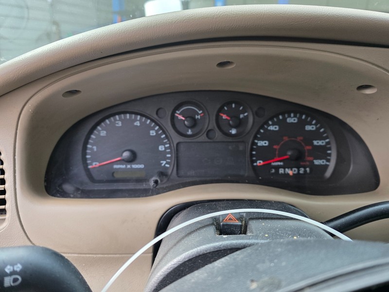 2004 Ford Ranger 3.0 2WD A/T Speedometer Gauge Cluster 112K Miles OEM