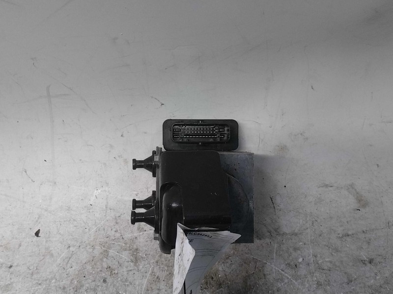 2020 Jeep Grand Cherokee ABS Pump & Motor Assembly OEM 68085397AB 98k Mi