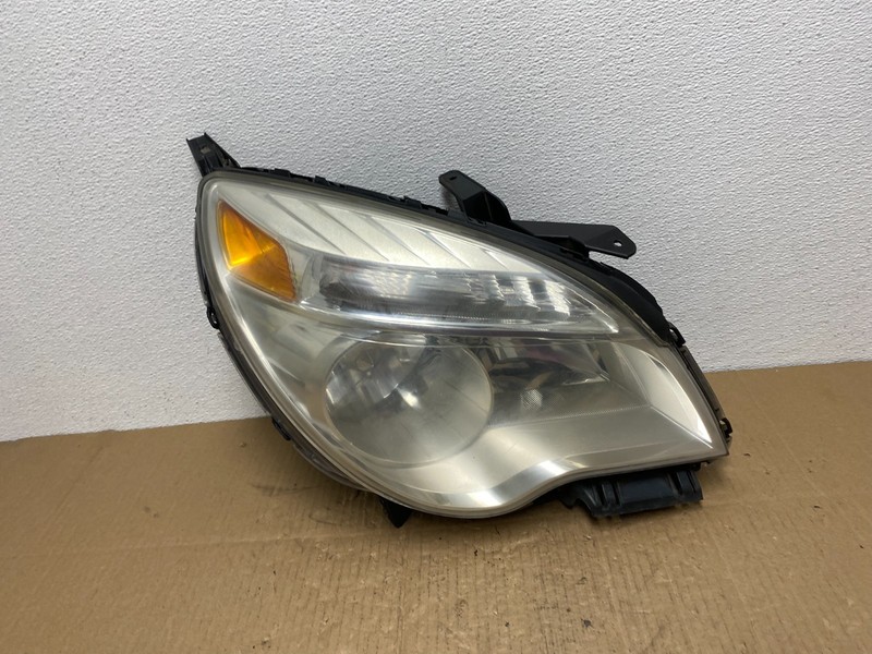 2010 - 2015 Chevrolet Equinox Halogen Headlight Right Passenger Side AB8246 DW