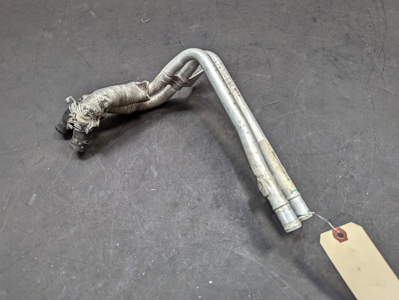 Engine Oil Cooler Hose Tube 2015 Jeep Cherokee 5047388AC 2014 2016 2017-2021