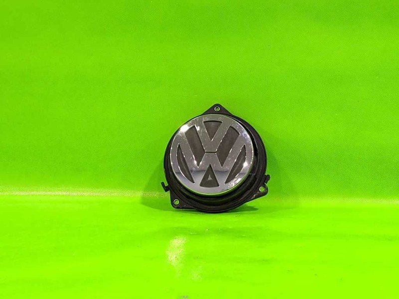 09-12 VOLKSWAGEN TRUNK HANDLE CHROME EMBLEM OEM 4213-34