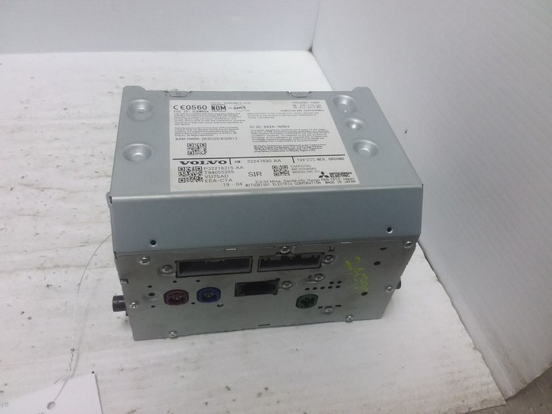 Radio Receiver Fits 19-20 VOLVO S90 32247690AA
