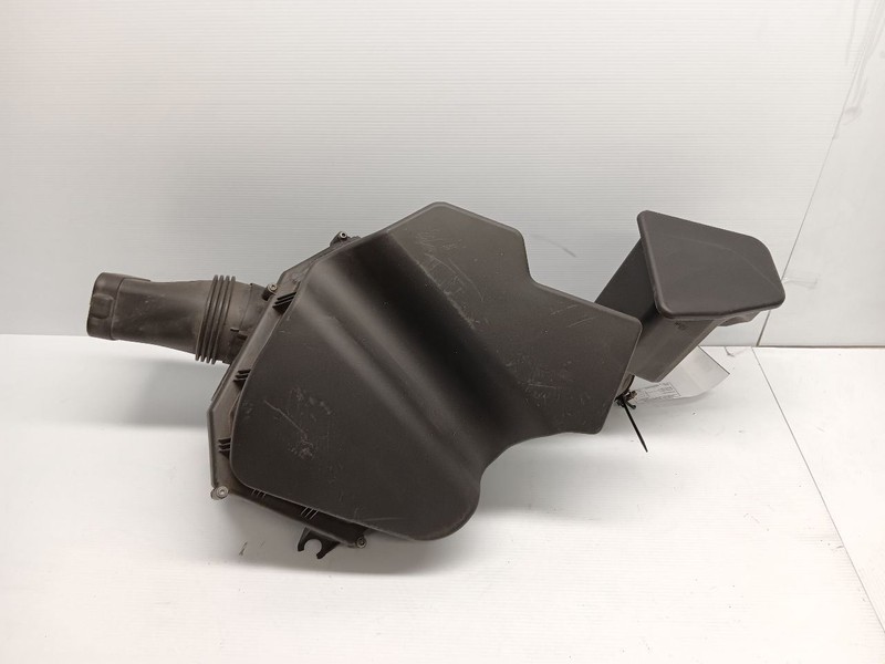 2011 BMW 528i Air Cleaner Box Air Intake 13717604399
