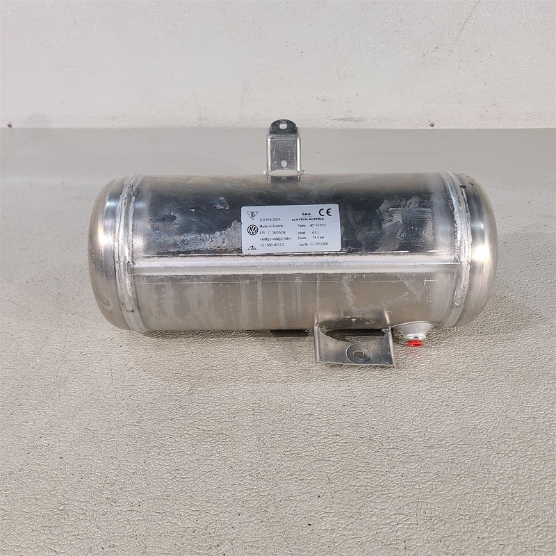 03-10 Porsche Cayenne Air Suspension Reservoir Tank 7L0616202A Oem Aa7483