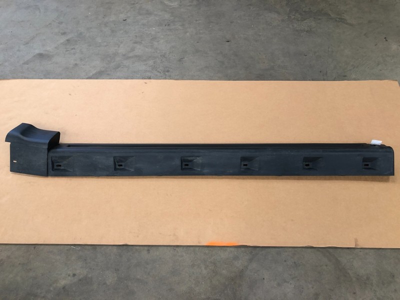 ⭐06-13 LAND RANGE ROVER SPORT LEFT SIDE SKIRT ROCKER PANEL MOLDING OEM LOT2333