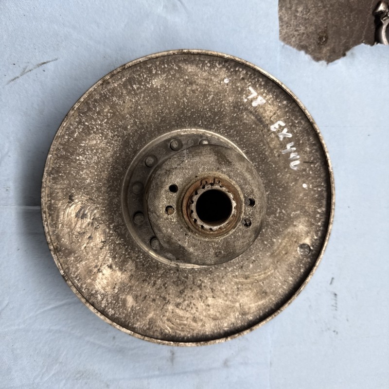 1978 - 1980 YAMAHA Exciter EX 440 Ex440 Driven Secondary Clutch