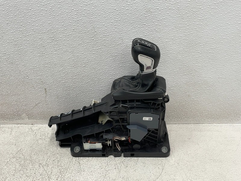 18 19 20 21 22 Volvo XC60 Automatic Transmission Gear Shifter Selector 1603 OEM
