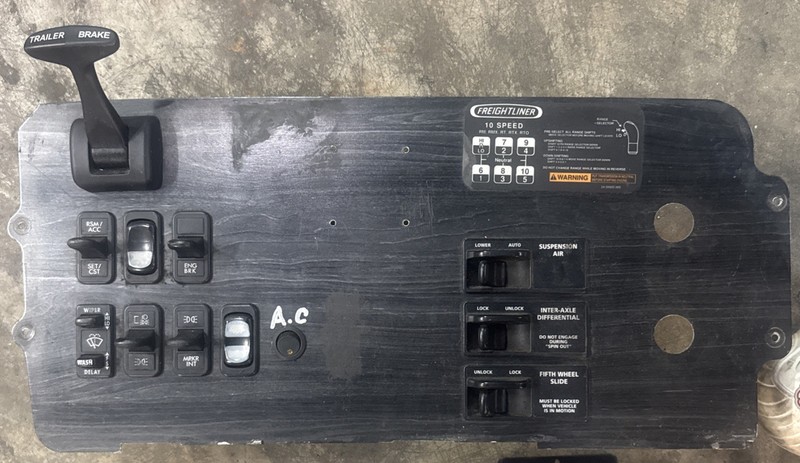 Freightliner Switch Control 10 Speed