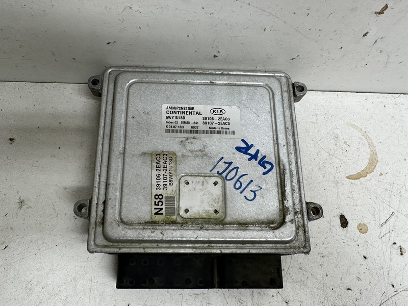 2012-2013 Kia Soul 2.0L M/T Electronic Control Module Ecu Ecm Pcu Pcm Oem