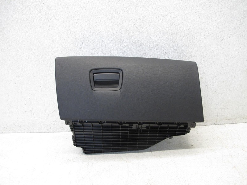 11-16 BMW F10 528i 535i 550i GLOVEBOX DASH GLOVE BOX COMPARTMENT STORAGE 031224
