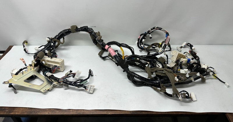 🟢 2018-2019 Infiniti Q50 3.0L OEM Dashboard Dash Wiring Harness 240106HF0E