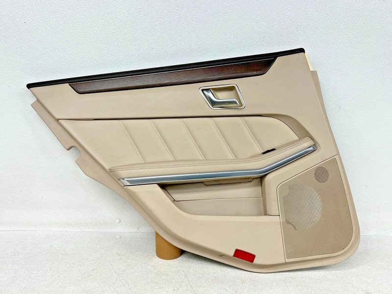 ⭐2014-2016 MERCEDES-BENZ E-CLASS REAR LEFT LH INTERIOR DOOR PANEL OEM LOT2713