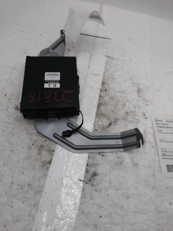 2012 Subaru Legacy Fuel Pump Control Module OEM 22648AA180 137k Miles Grey